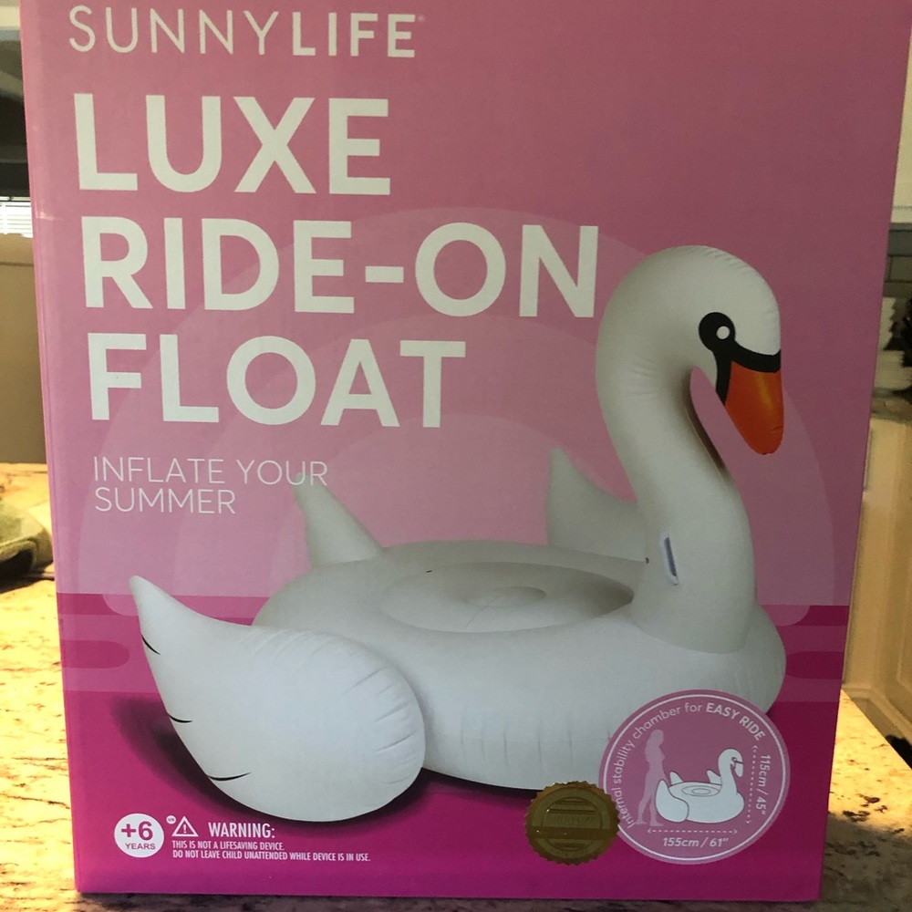 SunnyLife Luxe Ride-On Swan Float